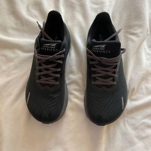 Altar FWD Experience Womens 9.5 Running Stability Black Shoes